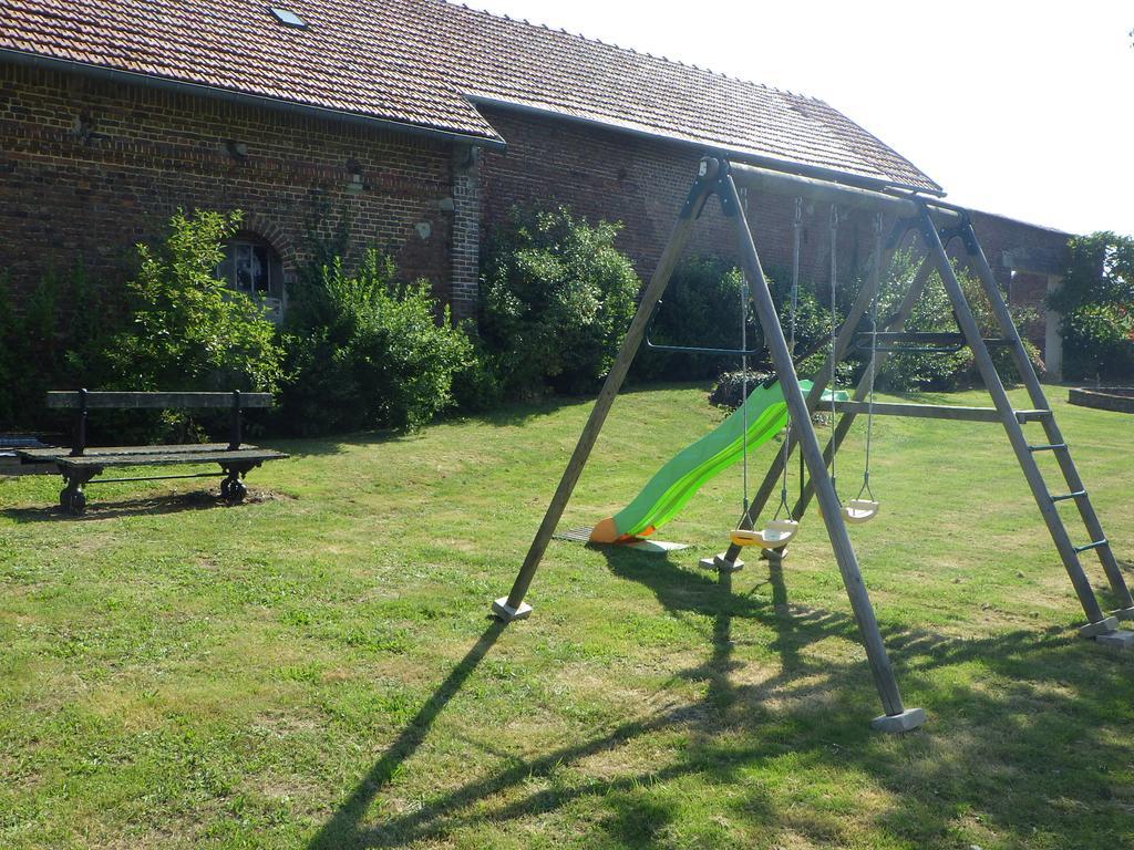 Les Gites Du Vieux Frene Longavesnes Luaran gambar